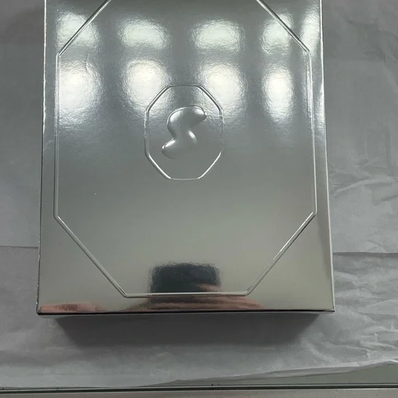SWAROVSKI x SKIMS limited edition Jelly Sheer